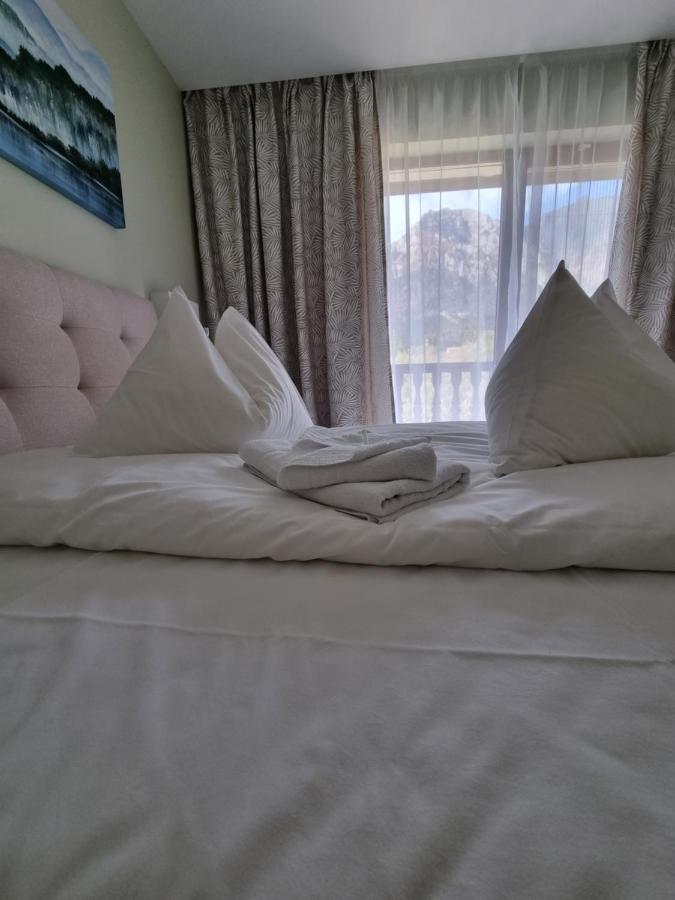 Eminescu Premium Luxury Apartments Buşteni Εξωτερικό φωτογραφία