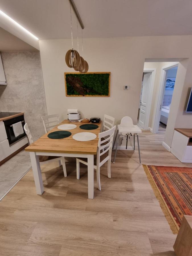 Eminescu Premium Luxury Apartments Buşteni Εξωτερικό φωτογραφία